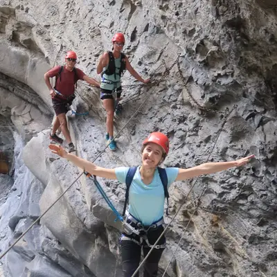 Vía Ferrata del Sorrosal de nivel intermedio en Broto