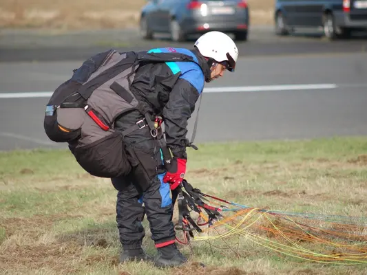 Bautismo de vuelo en parapente en Sopelana, playa de Barinatxe