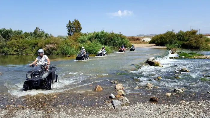 Ruta en quad de 2 horas por el Guadalhorce en Málaga