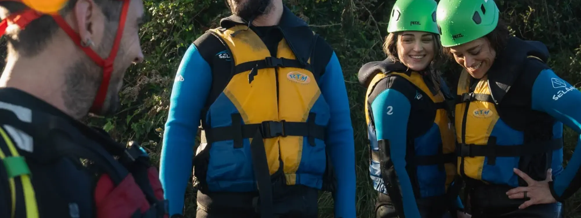 Coasteering en Hondarribia, Guipúzcoa