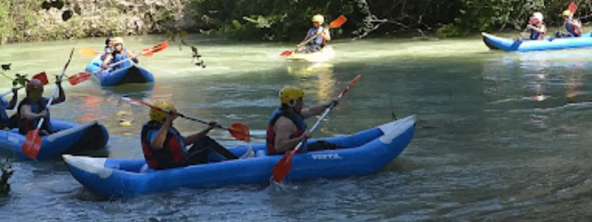 Descenso en kayak o canoraft en el río Genil en Cuevas Bajas