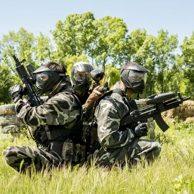 Paintball adulto y opción de menús, barbacoa y barra libre en San Lorenzo del Escorial, Madrid
