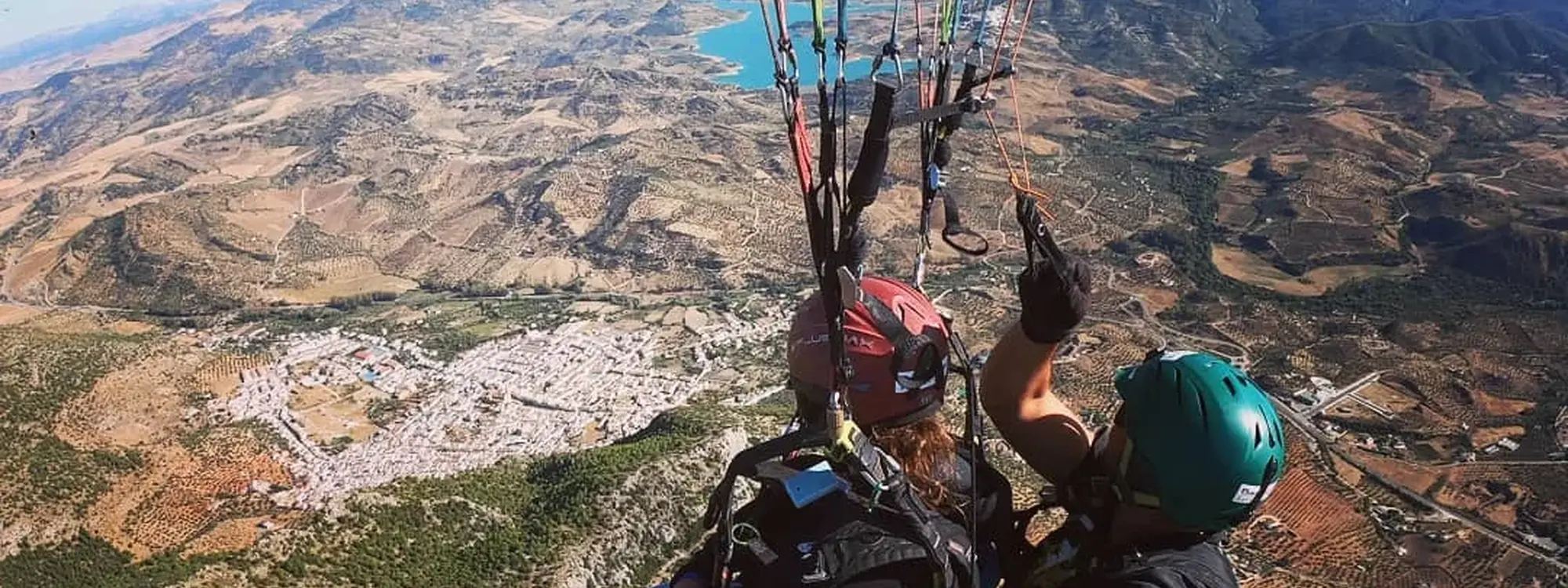 Vuelo acrobático en parapente biplaza en Algodonales