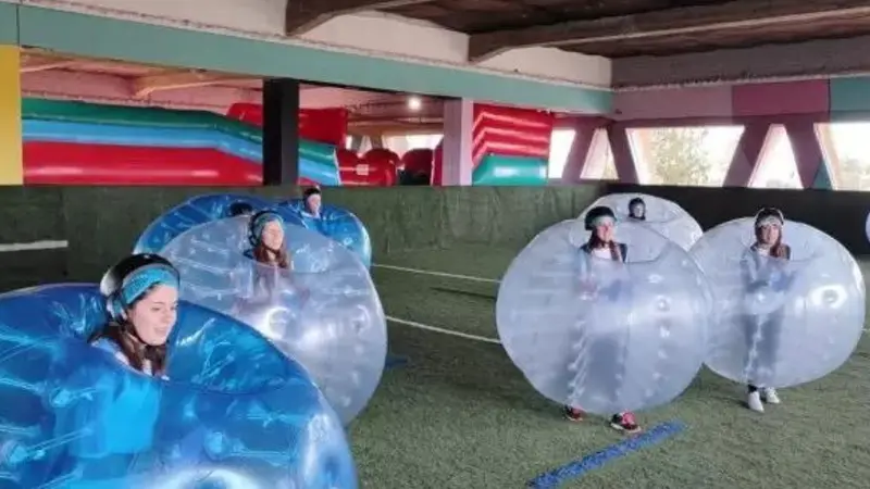 Fútbol burbuja indoor en Pelabravo