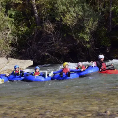 Tubing extremo en el río Gállego desde Murillo de Gállego, Zaragoza