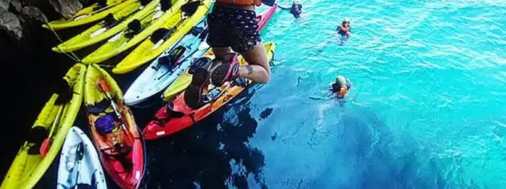 Ruta en kayak por Morro de Toix con visita a Cueva dels Coloms
