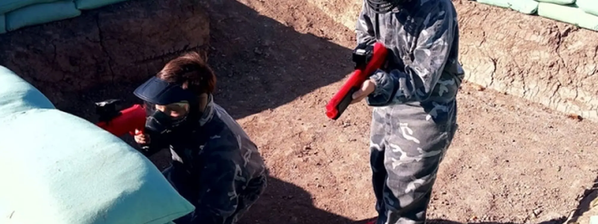 Paintball infantil con bolas ilimitadas y opción de menú infantil en Puente Tocinos