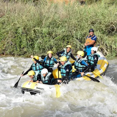Rafting familiar por el río Genil desde Cuevas Bajas