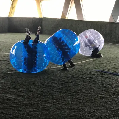 Fútbol burbuja indoor en Pelabravo