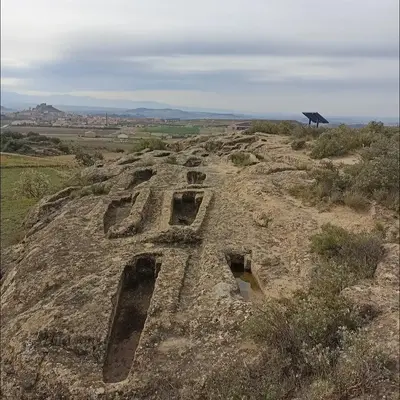 Alquiler y rutas guiadas en bicicletas todo terreno (BTT) en Haro