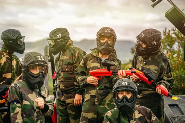 Paintball para niños con menú infantil en Campanillas