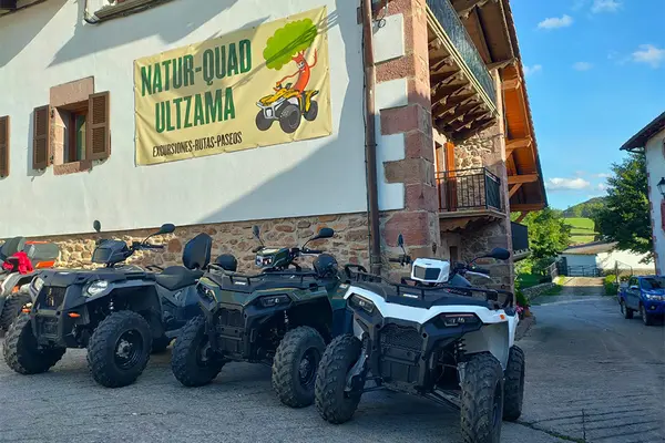 Ruta en quad hacia Arañotz desde Arraitz-Orkin, Navarra