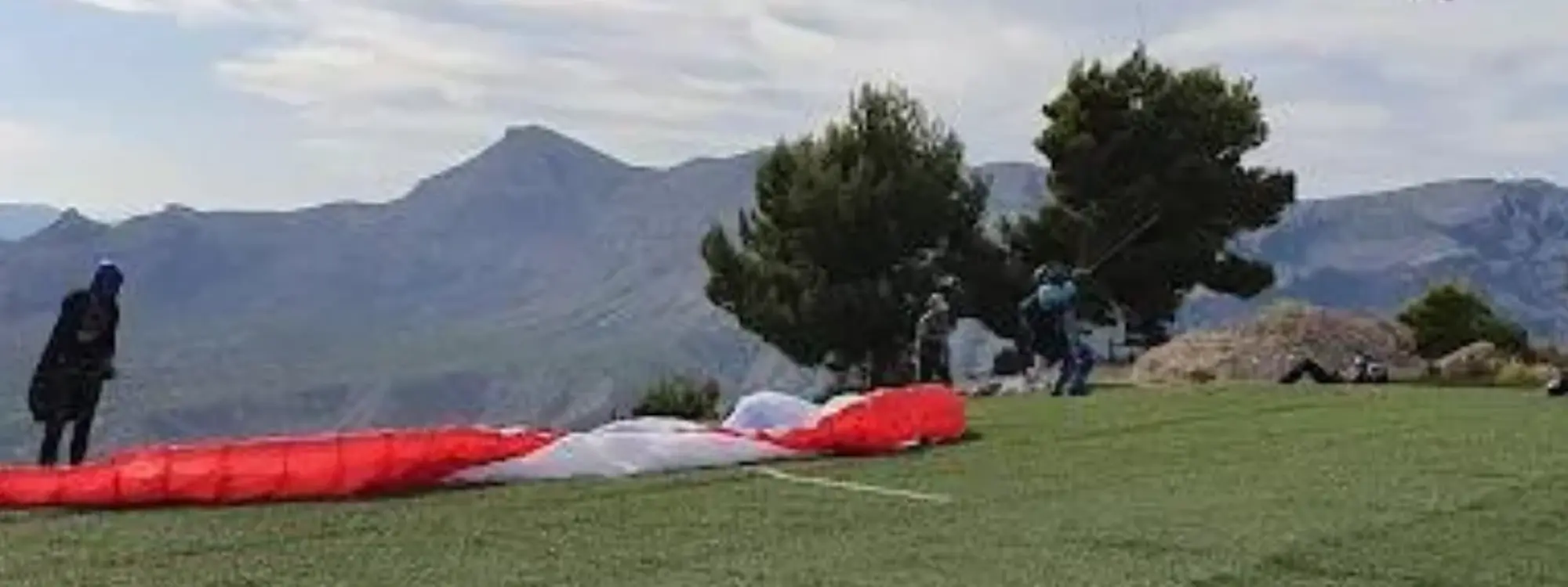 Vuelo de montaña en parapente biplaza desde Agost