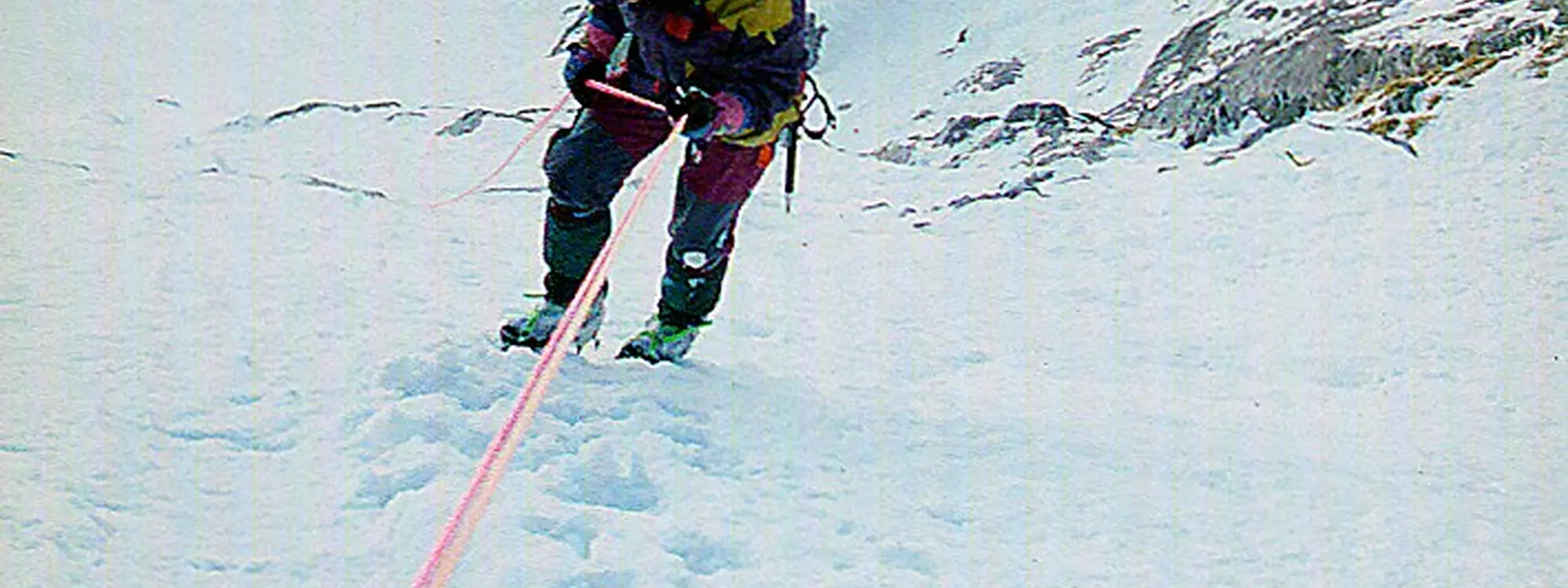 Cursos de escalada para todos los niveles en Asturias desde Arriondas