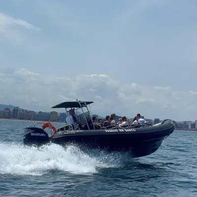 Tour en Barco a las Islas Gemelas con vista panorámica de Gijón