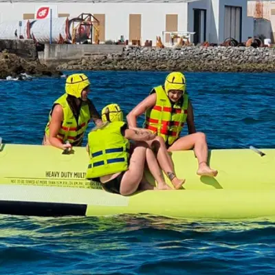 Banana Boat por la costa de Gijón