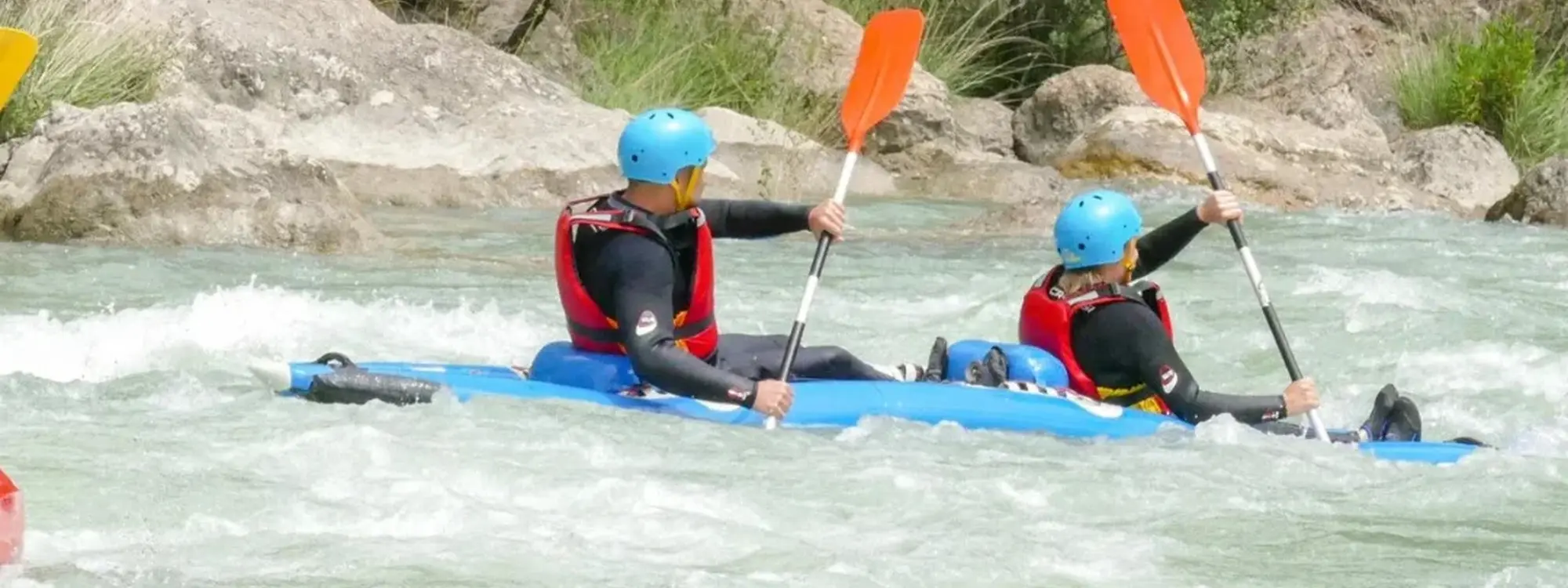 Canoraft en el río Gállego desde Murillo de Gállego