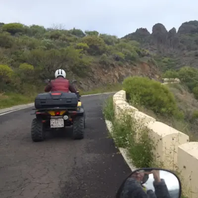 Excursión en quad al Teide y mágico atardecer a 2200 metros de altitud