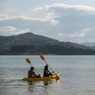 Travesía en Kayak por la ría de Villaviciosa en Asturias