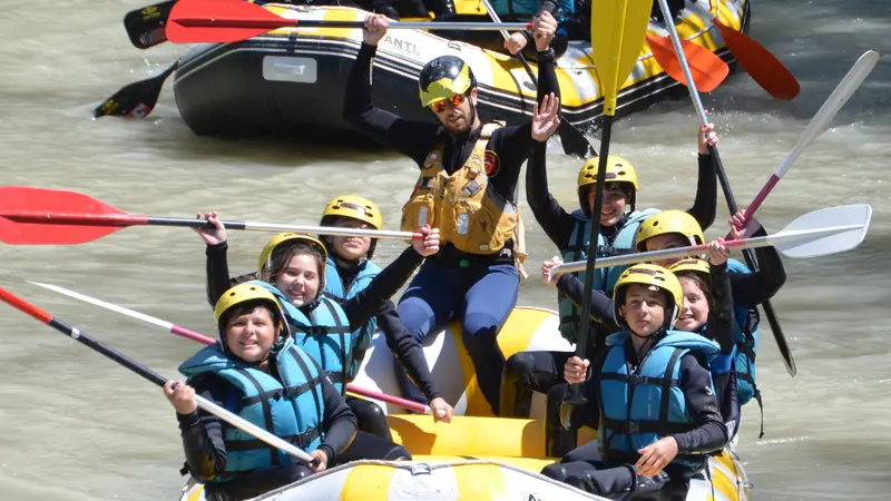 Rafting familiar por el río Genil desde Cuevas Bajas