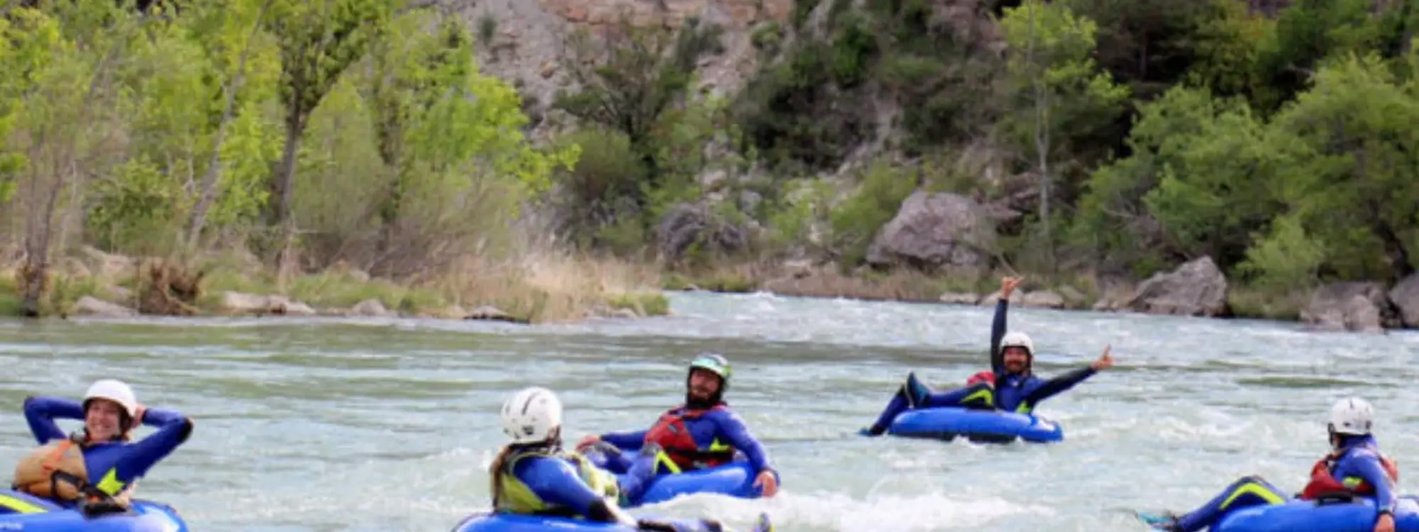 Tubing extremo en el río Gállego desde Murillo de Gállego, Zaragoza