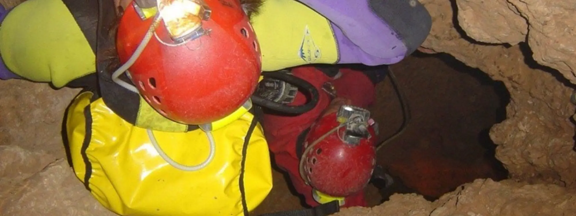 Espeleología en la Cueva de Pando desde Arriondas, Asturias