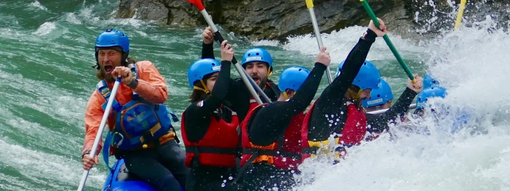 Rafting bajo los Mallos de Riglos desde Murillo de Gállego