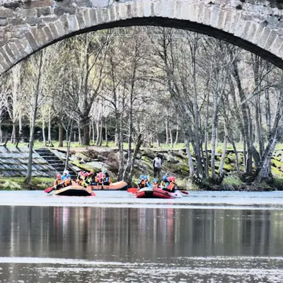 Rafting en la Sierra de Gredos por el río Tormes
