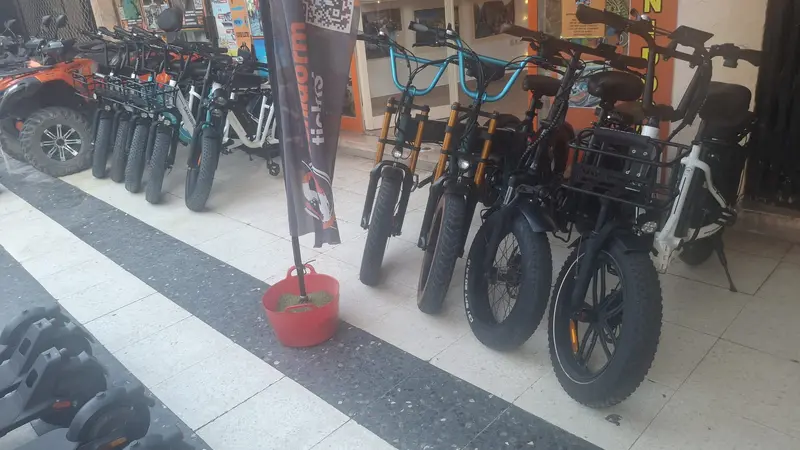 Alquiler de bicicleta de paseo en Benidorm