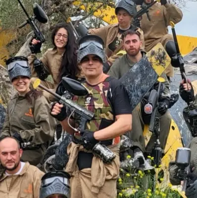 Paintball adulto con opción de barbacoa en Espartinas, Sevilla