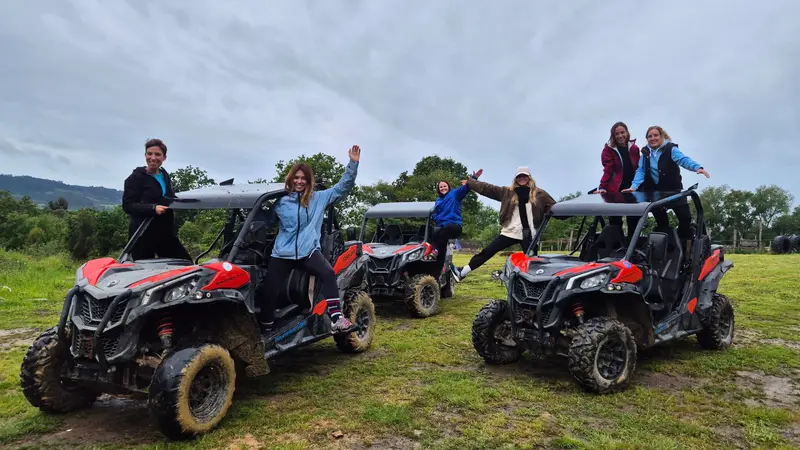 Ruta en buggy en Gijón con mirador y acantilados