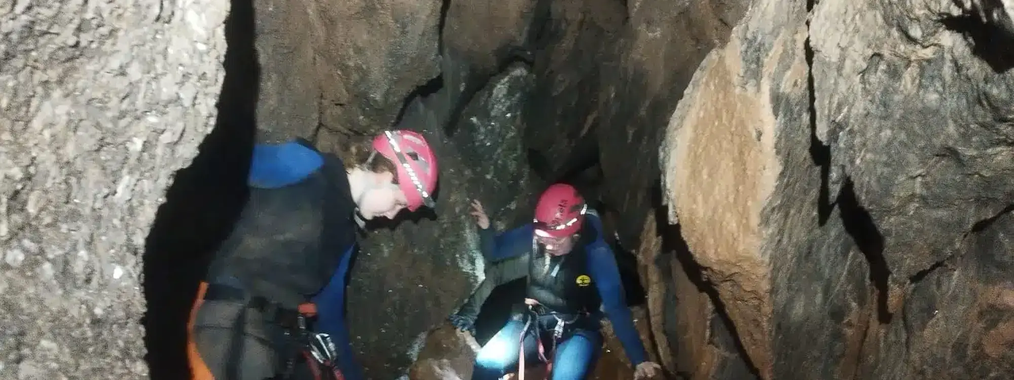 Espeleología acuática de iniciación en el Sumidero de Vallada