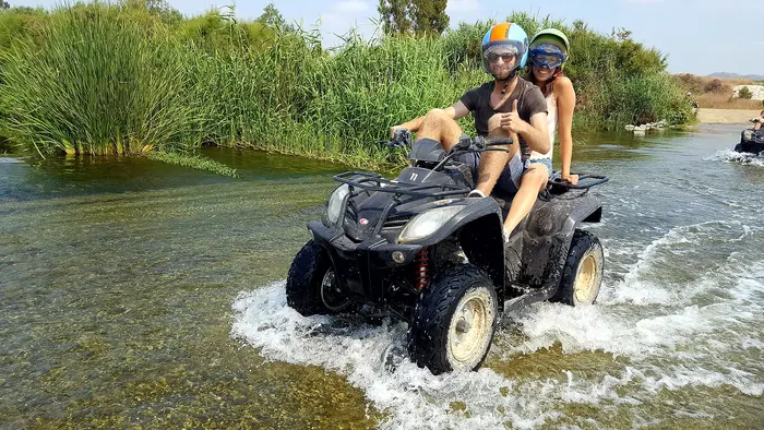 Ruta en quad de 2 horas por el Guadalhorce en Málaga