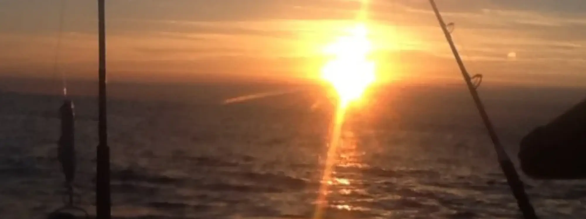 Paseo en barco al atardecer para disfrutar de la puesta de sol en San Sebastián, Guipúzcoa