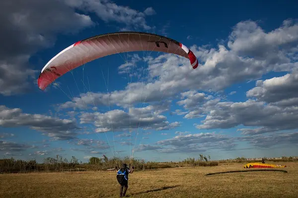 Curso de iniciación al parapente en Valencia