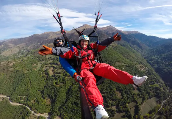 Parapente biplaza de montaña más alto de España en Castejón de Sos