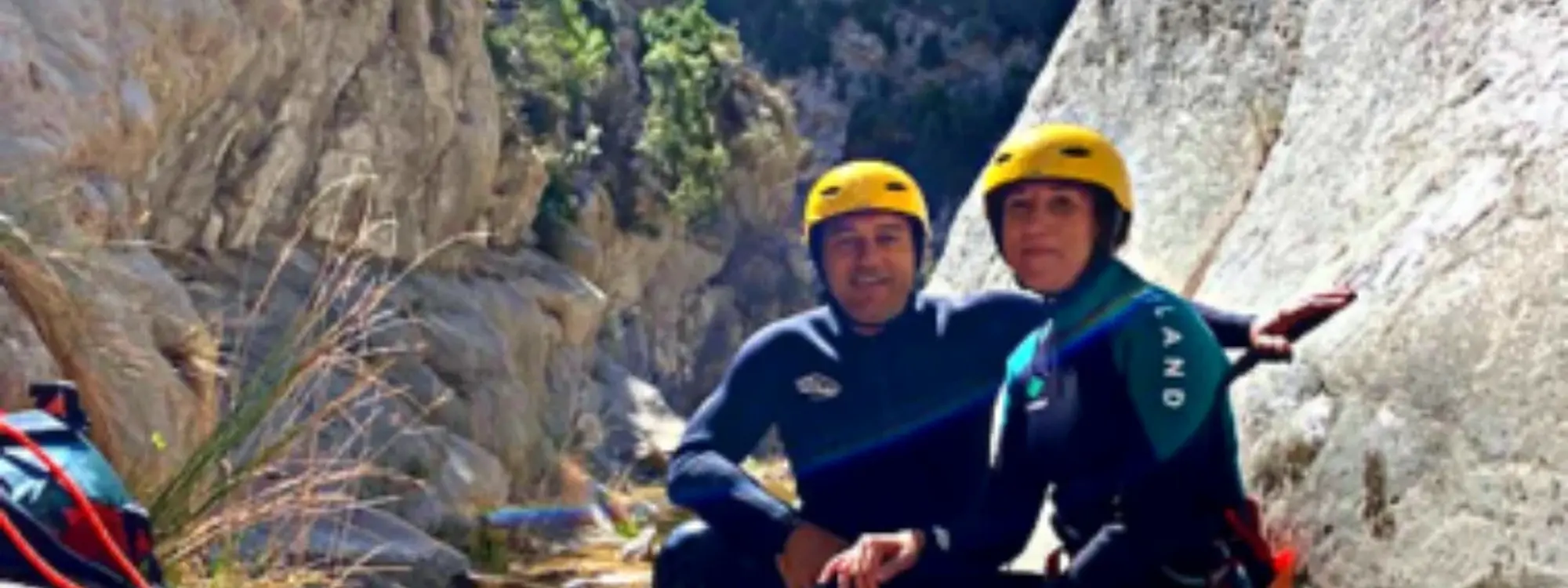 Barranquismo acuático en el Barranco del Centenar desde Montanejos, Castellón