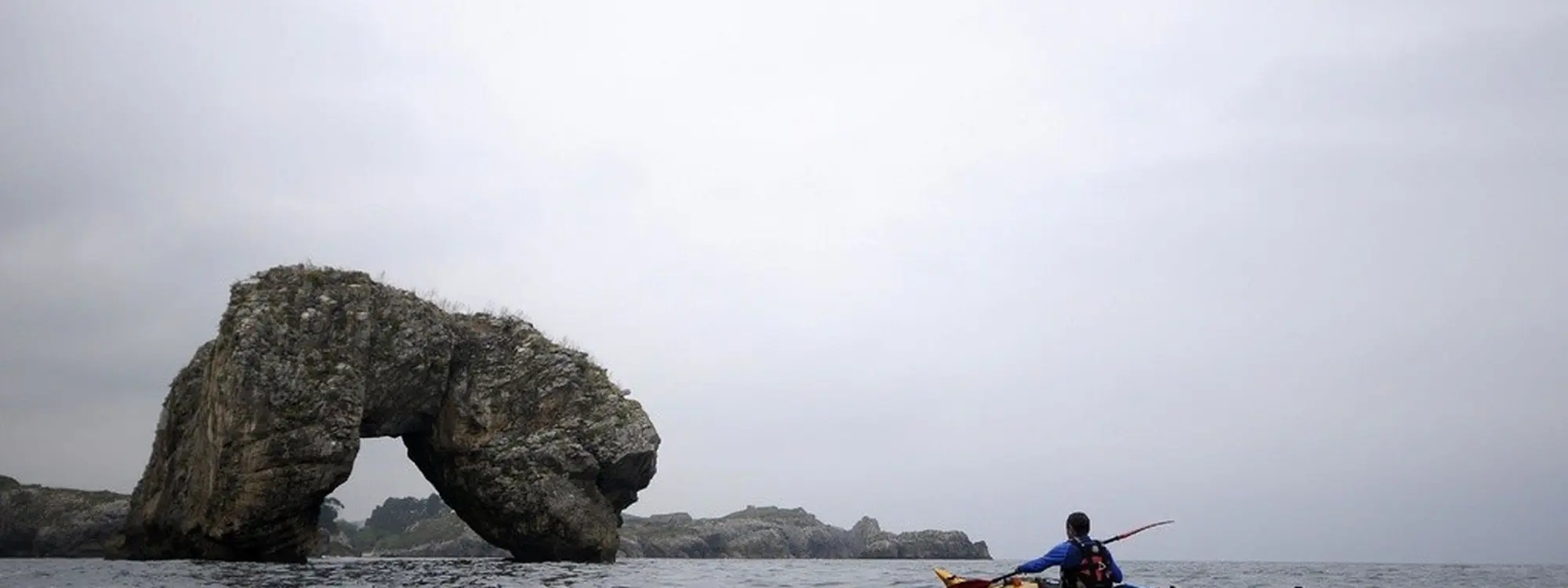 Excursiones en kayak por la Costa Asturiana desde Ribadesella y Arriondas, Asturias