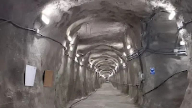 Espeleología en la Cueva de Cirat desde Montanejos, Castellón