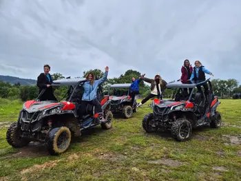Ruta en buggy en Gijón con mirador y acantilados
