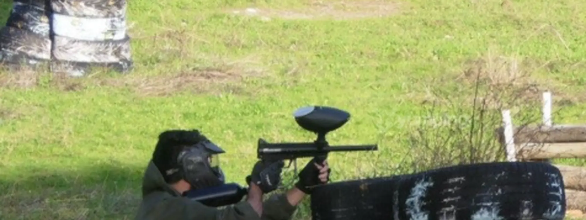 Paintball en el Valle del Tiétar con diferentes misiones en Piedralaves, Ávila