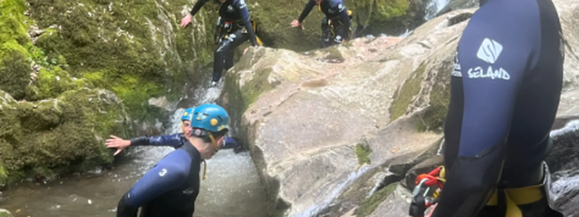 Descenso de Barranco en el río Navedo en Cantabria