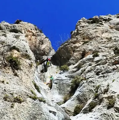 Barranquismo nivel medio en el Barranco de Teular en Confrides