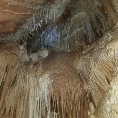 Espeleología en la Cueva del Recuenco desde Ejulve, Teruel