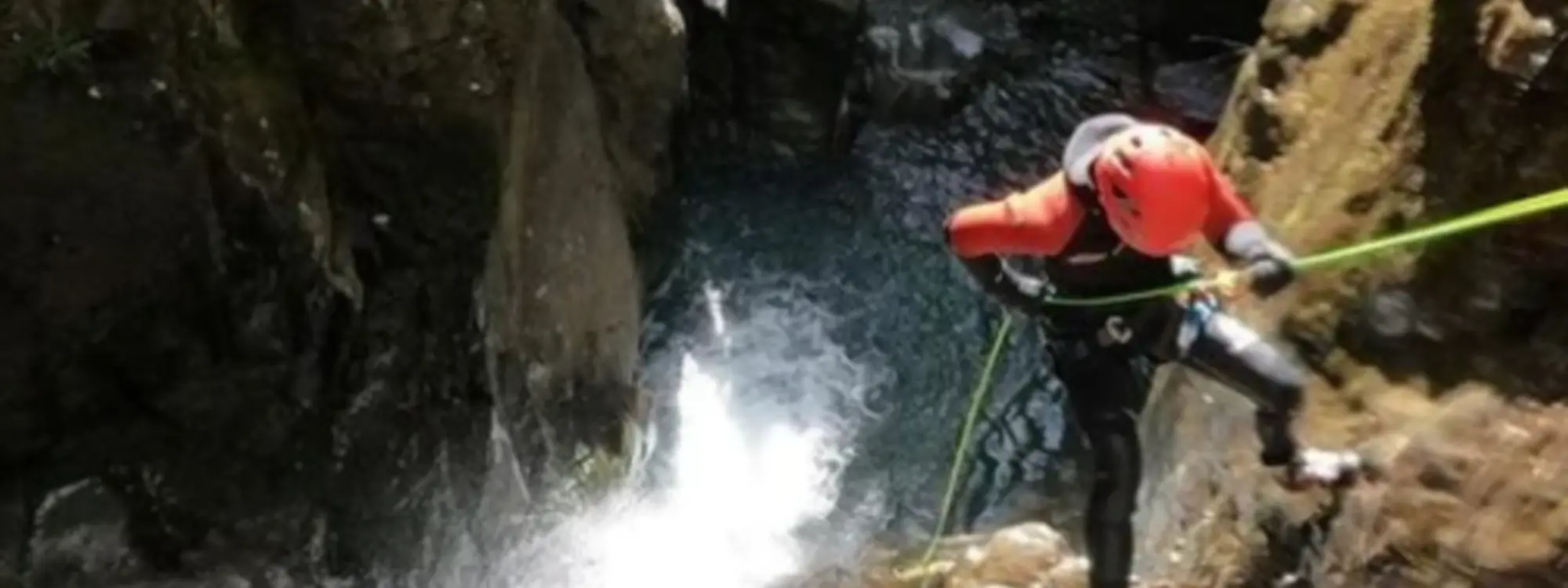 Barranco Barrosa de nivel intermedio en el Valle de Bielsa
