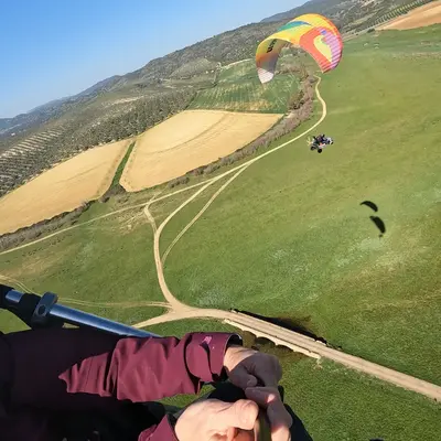Bautismo de vuelo en paramotor desde Lora del Río, Sevilla