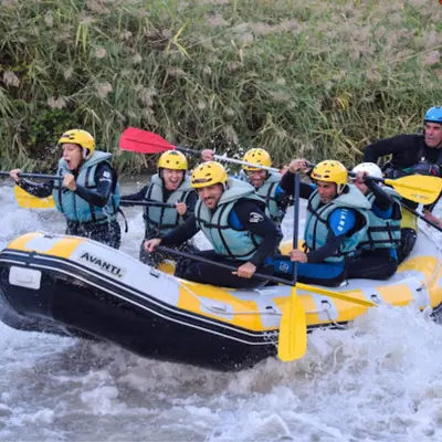 Rafting de aguas bravas por el tramo más salvaje del río Genil desde Cuevas Bajas