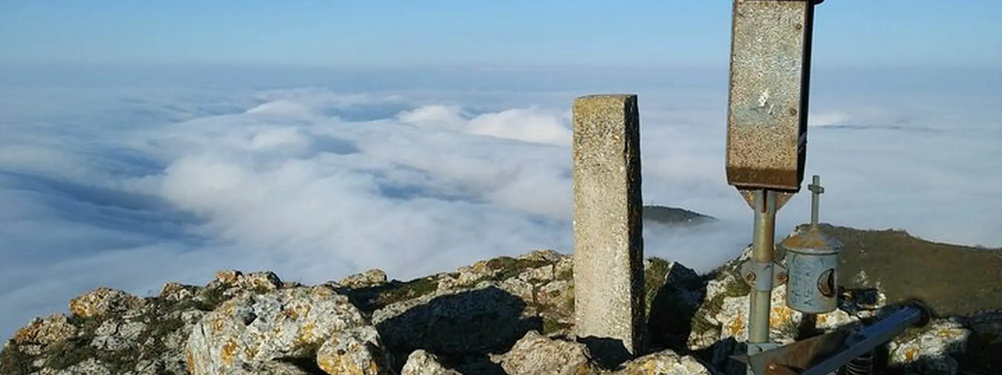 Ruta guiada al monte Toloño con almuerzo tradicional