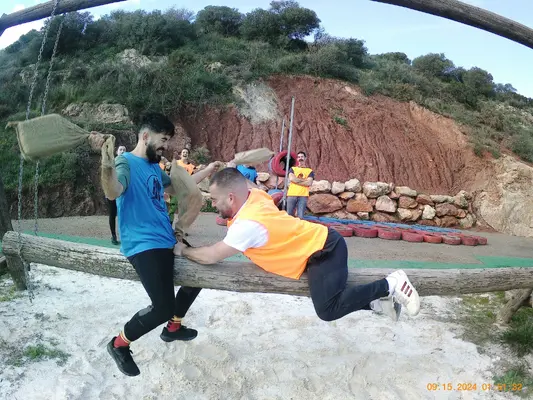 Circuito de humor amarillo con barbacoa y paella en Campanillas