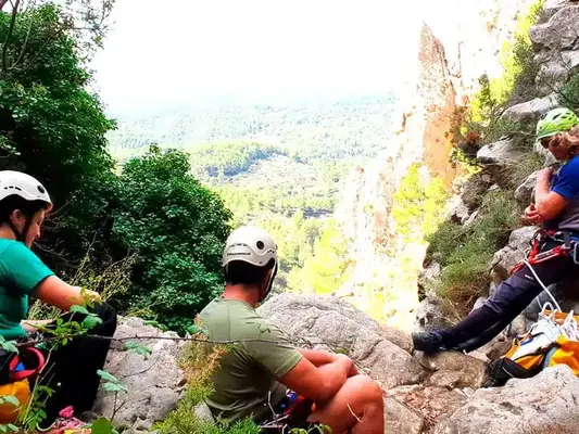 Barranquismo nivel avanzado en el Barranco de Fraimó en Alcoleja
